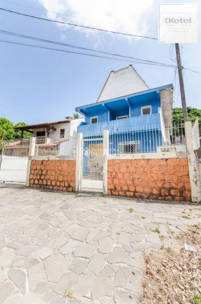 casa -  4 dorm - 3 vagas - 280 m² - Teresópolis — foto 2