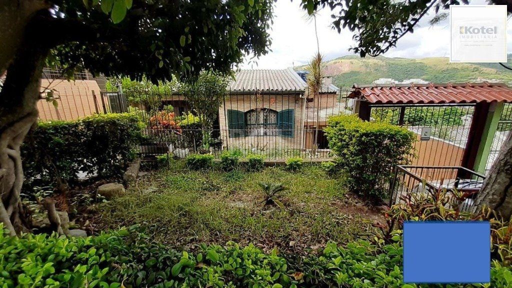 Casa para Venda - 200m², 3 dormitórios, 1 vaga - Jardim Carvalho