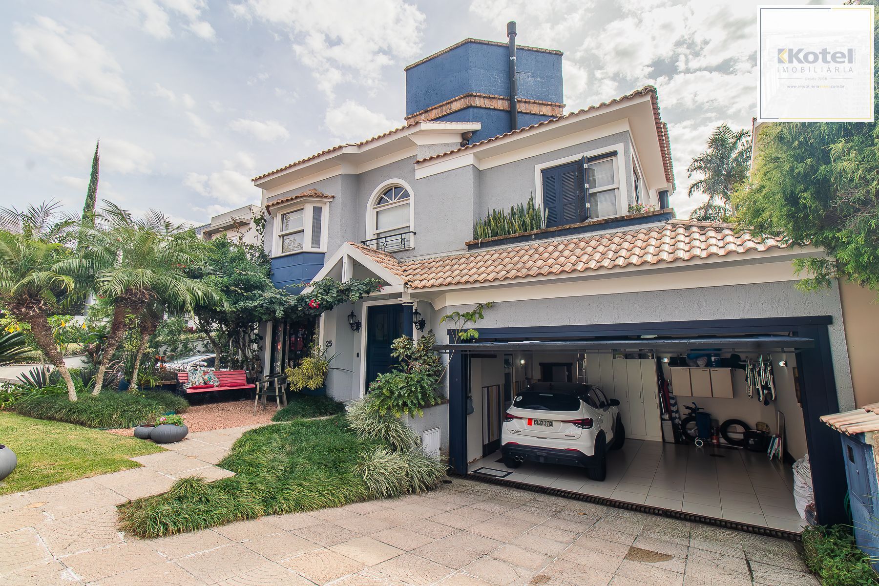 CASA DE 4 DORMITÓRIOS EM CONDOMÍNIO - 320 m² - 4 VAGAS DE GARAGEM — foto 3