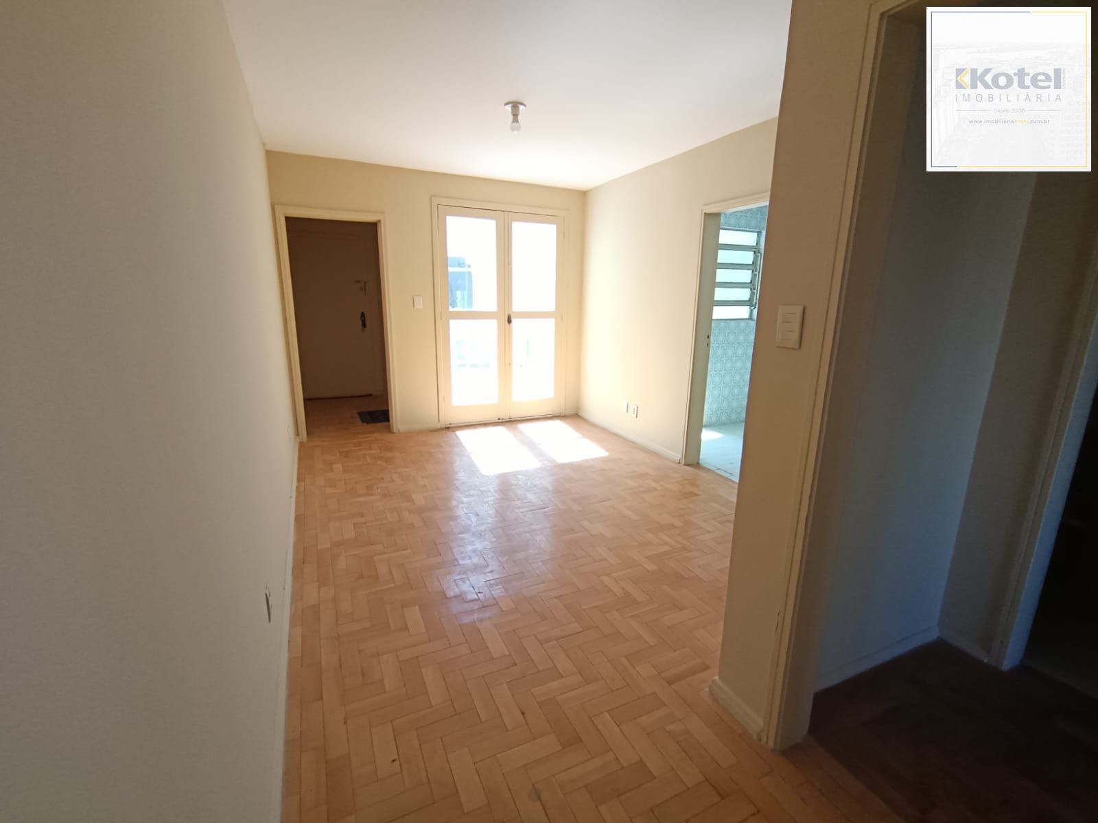 Apartamento, 2 quartos, à venda, 57 m², Menino Deus - Porto Alegre — foto 2