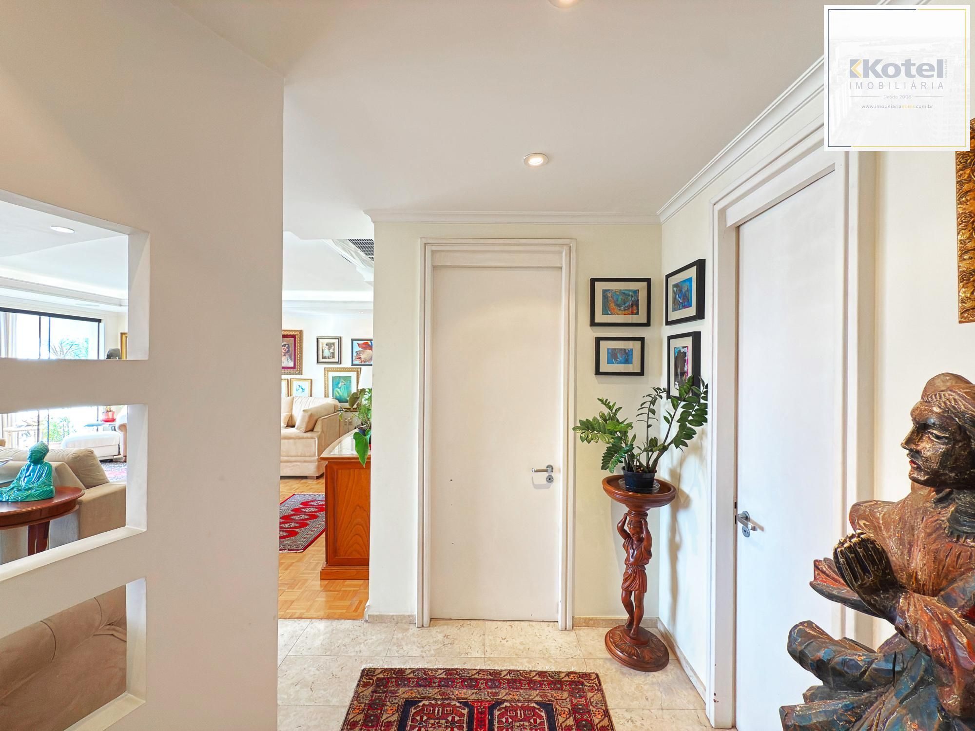 231,8 m², 3 dormitórios com suíte, 1 vaga — foto 3