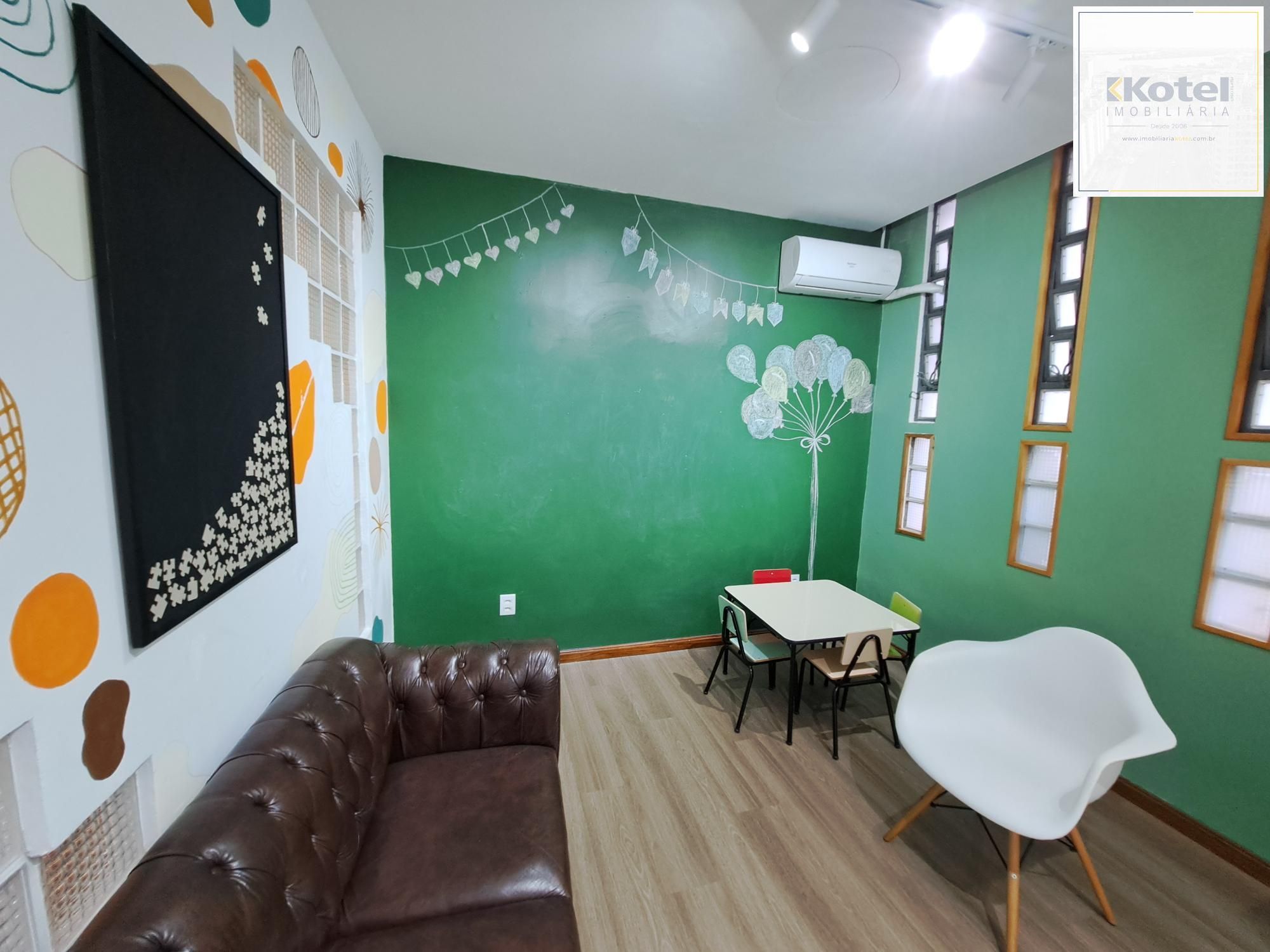Sala/Loja montada para atendimento no Bom fim