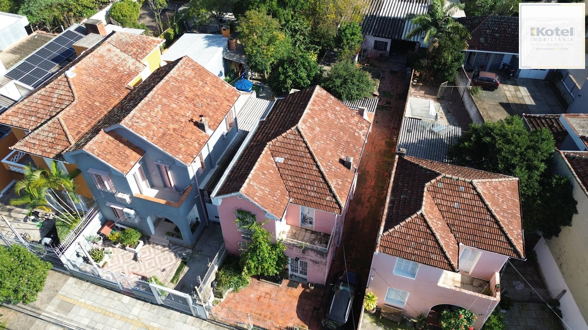 Casa/terreno na Rua Oscar Bittencourt