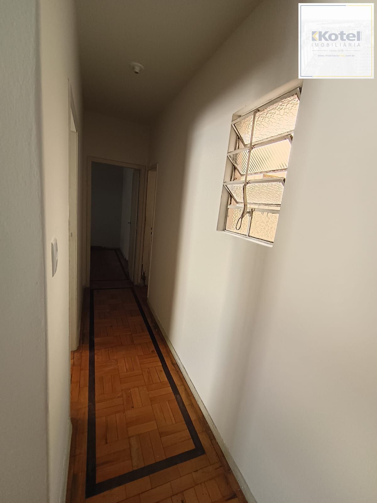 Apartamento 2 dormitórios- Menino Deus.