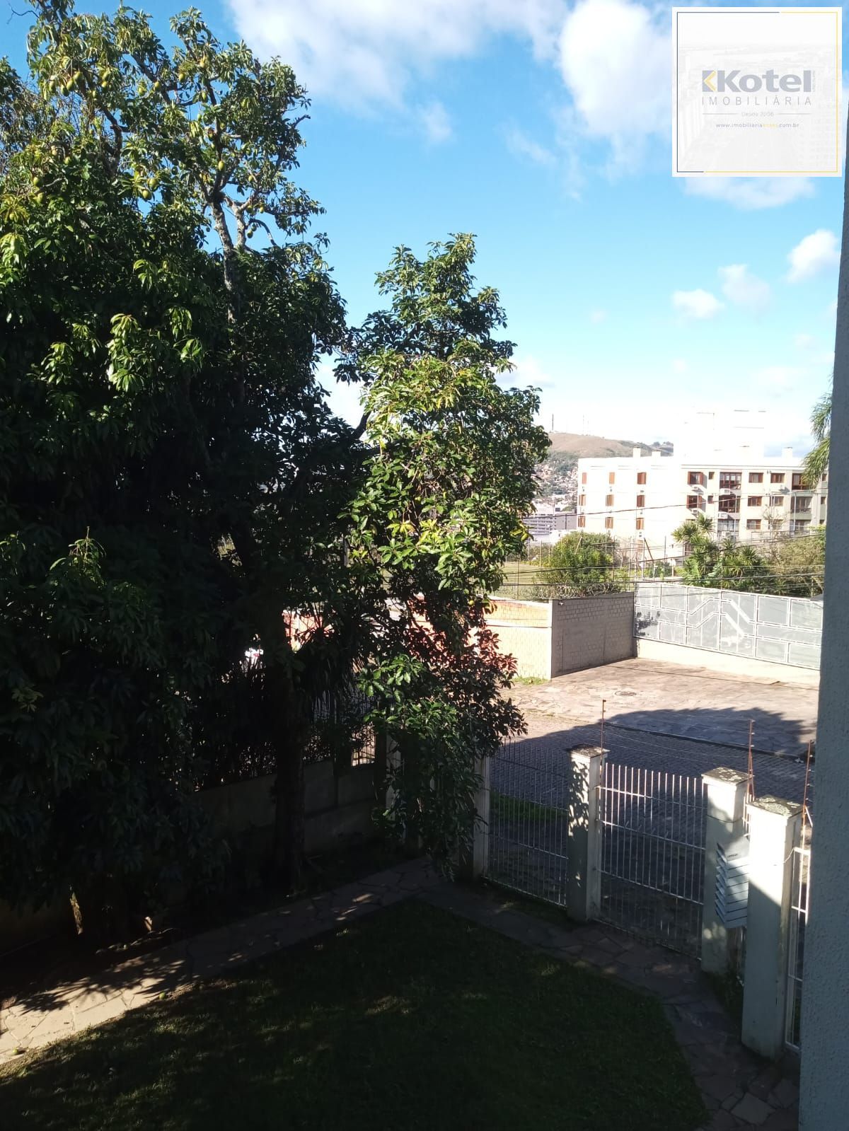 Apartamento dois dormitórios com garagem escriturada — foto 2