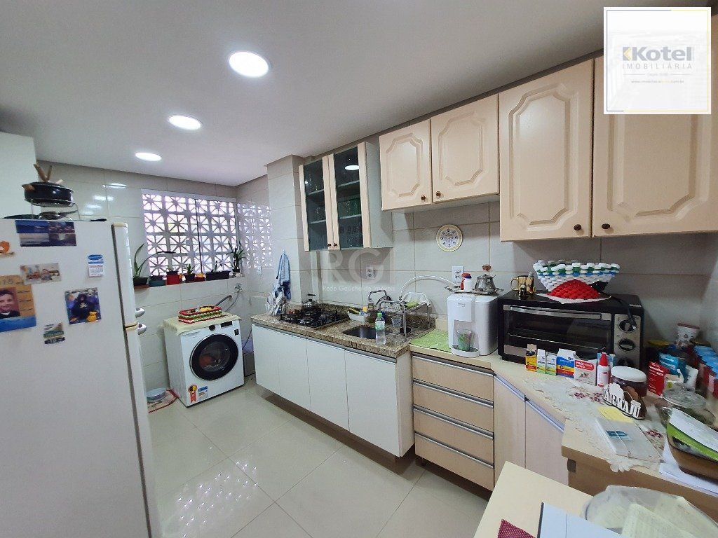 Apartamento para Venda - 62.2m², 2 dormitórios, sendo 1 suites, 1 vaga - Praia de Belas