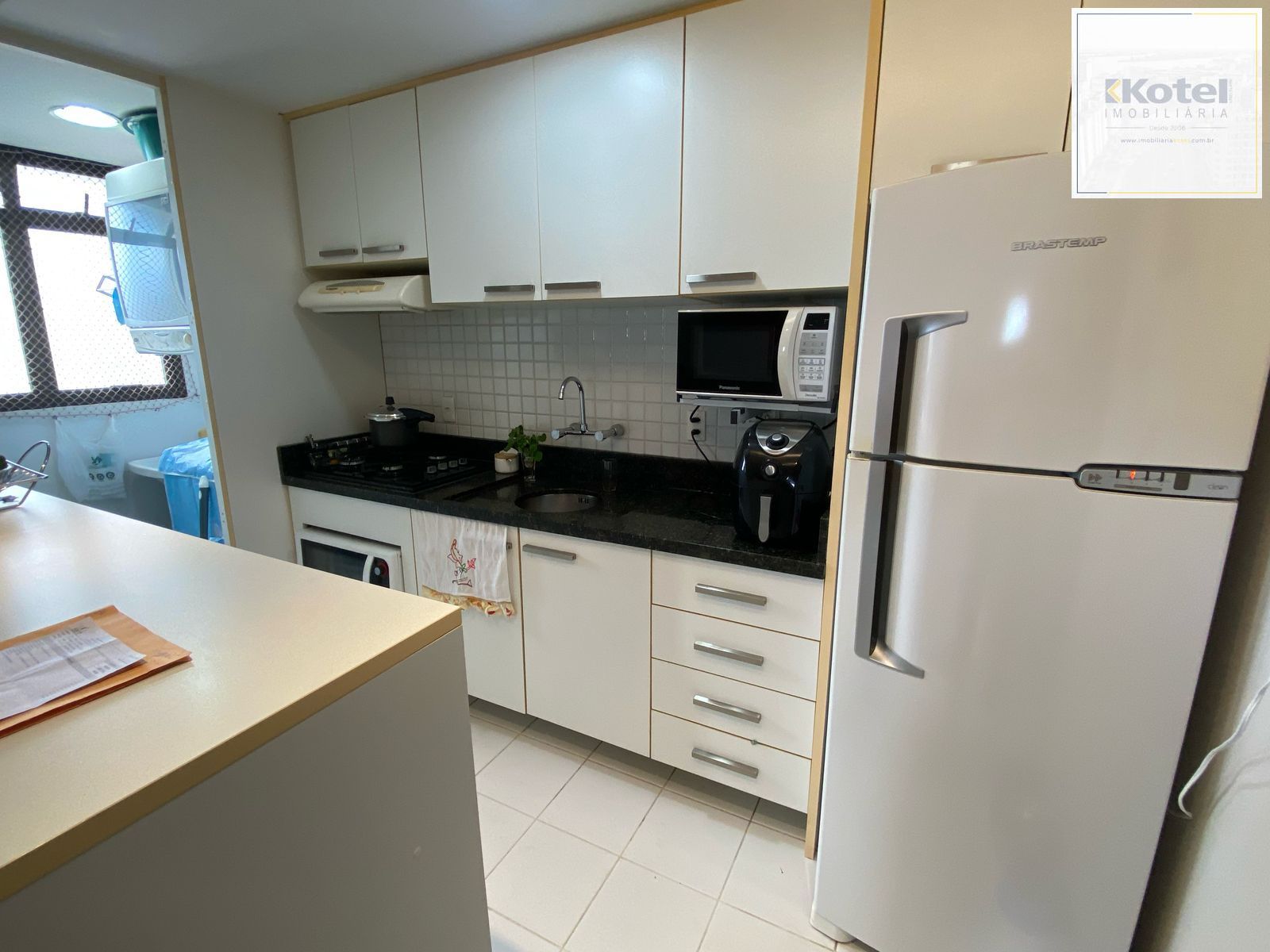 Apartamento 2 dormitórios box, 63m2, cidade baixa