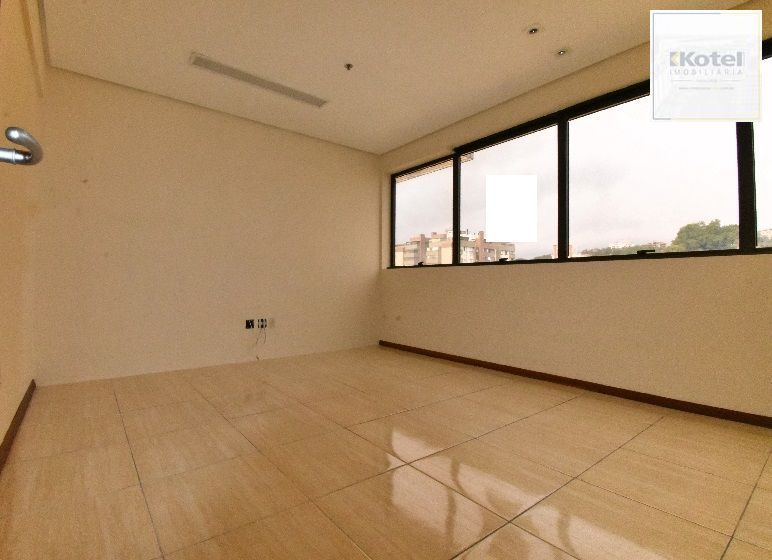 Sala Comercial à venda, 29m², Menino Deus - Porto Alegre — foto 2