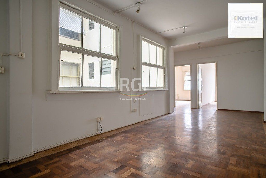 Conjunto/Sala para Venda - 78.34m², 0 dormitórios, Centro Histórico