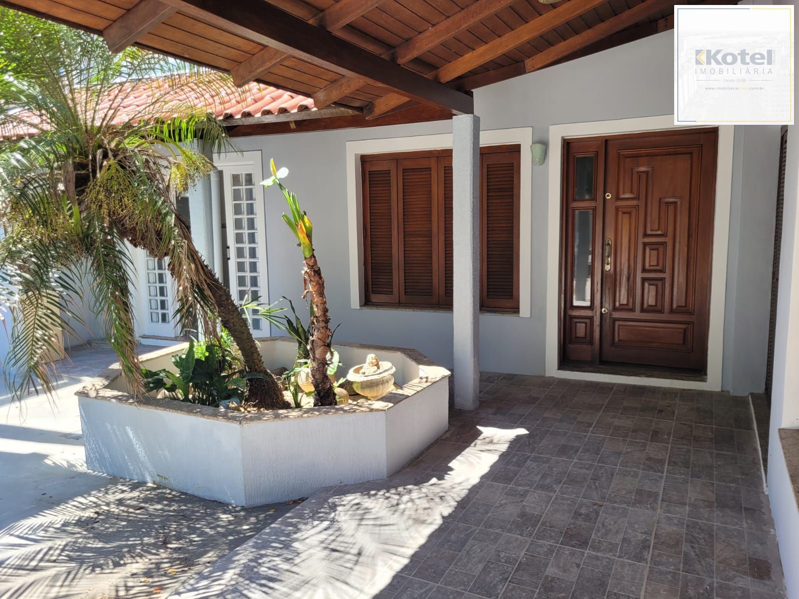 Casa no bairro Ipanema com 291 m² de área privativa e 8 garagens — foto 5