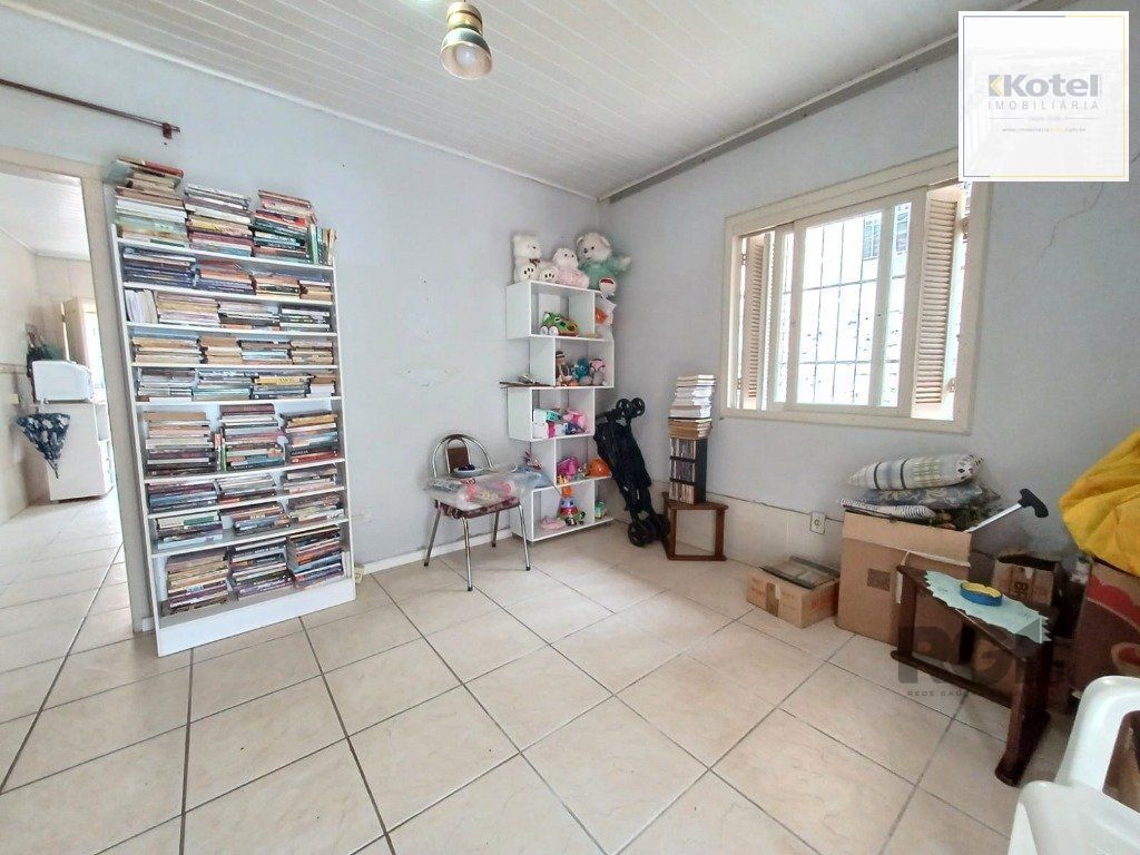Casa térrea com edícula aos fundos — foto 3