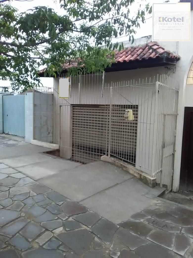 Loja térrea, frente para a rua Bairro Cristal