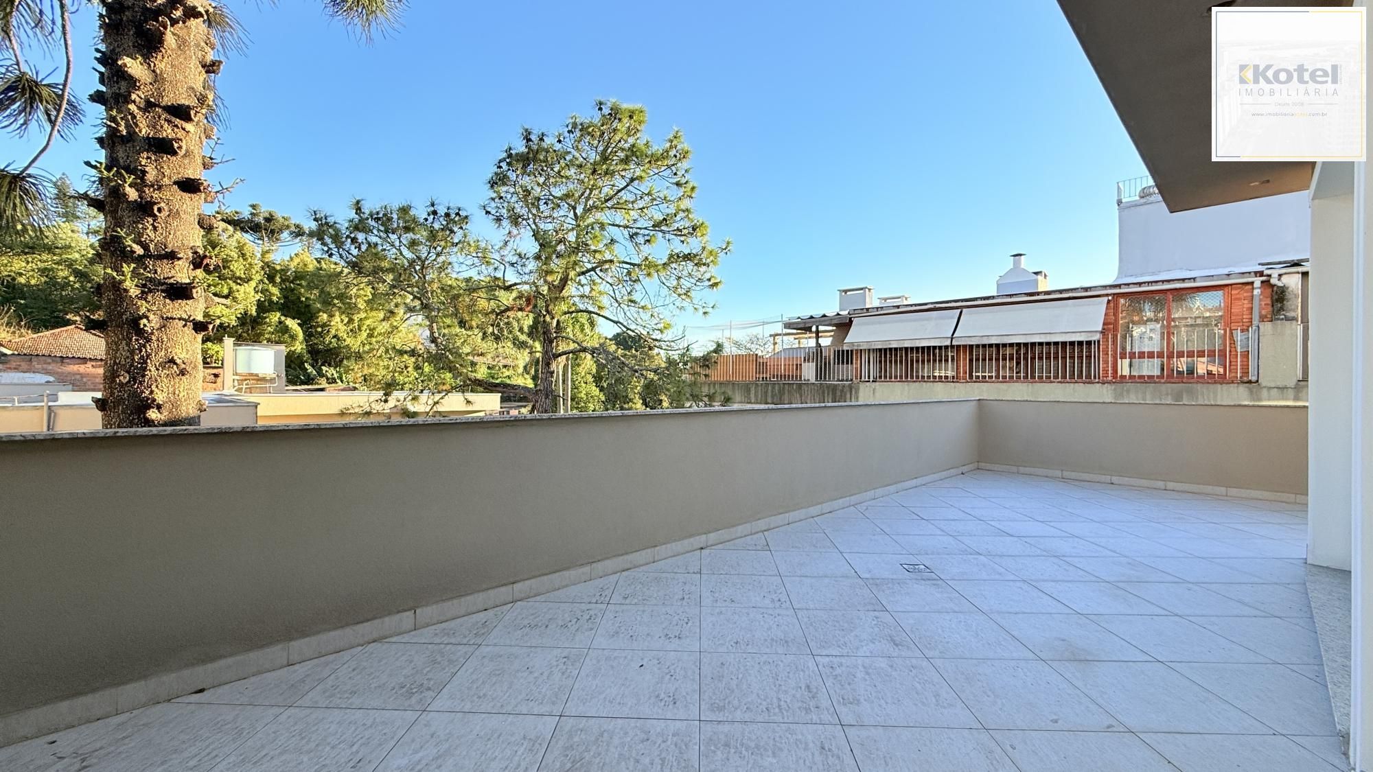 2 Dormitórios com 2 vagas, lareira e churrasqueira — foto 4