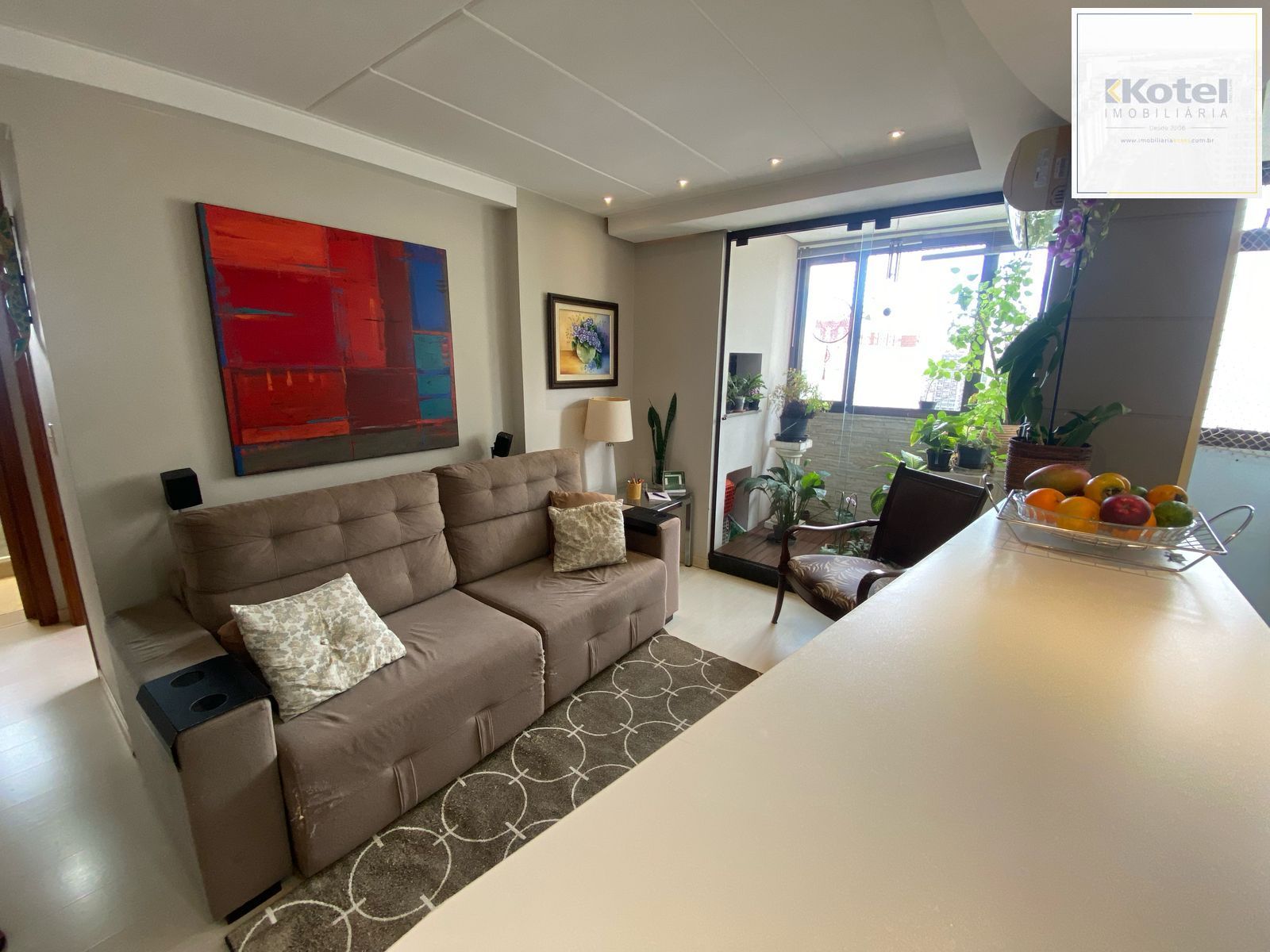 Apartamento 2 dormitórios box, 63m2, cidade baixa