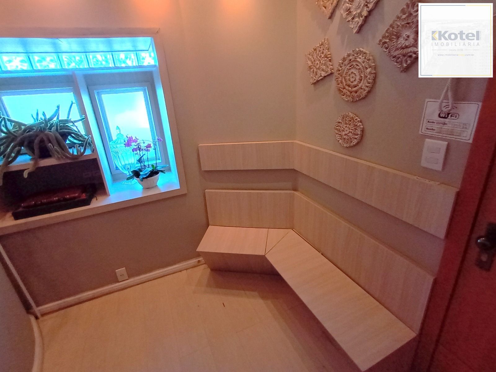 Sala Comercial, 2 salas, à venda, 46 m², Três Figueiras - Porto Alegre — foto 3