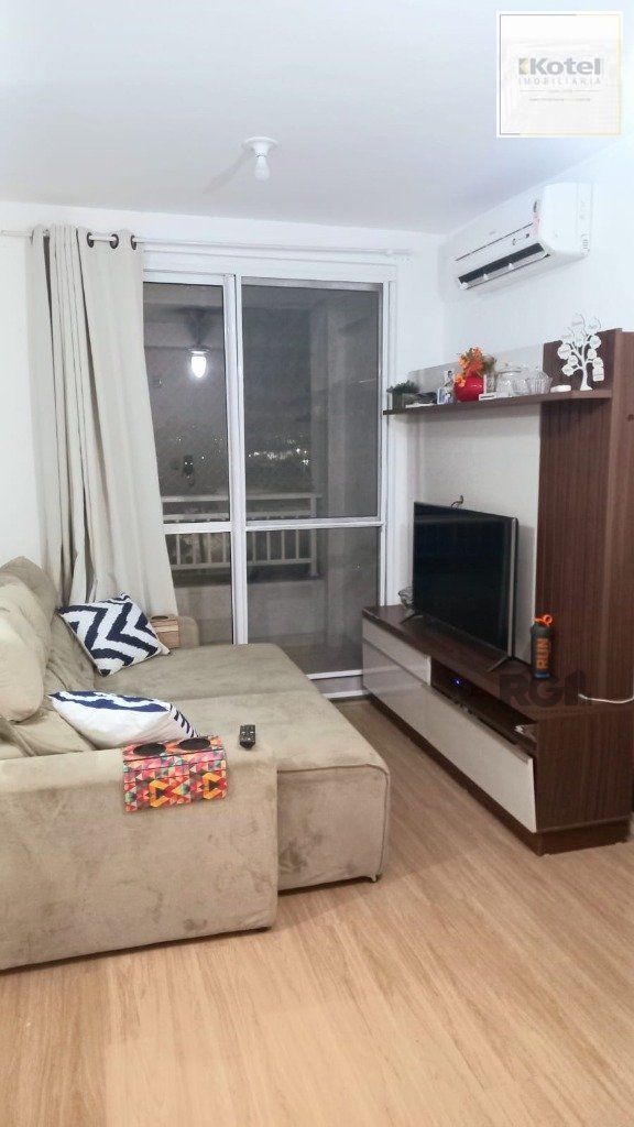 Apartamento 2 dormitórios Bairro Humaitá 55m²