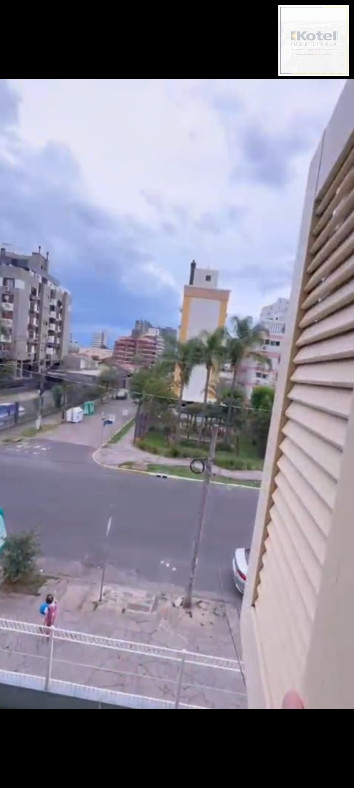 Apartamento 2 dormitórios com vaga no Menino Deus