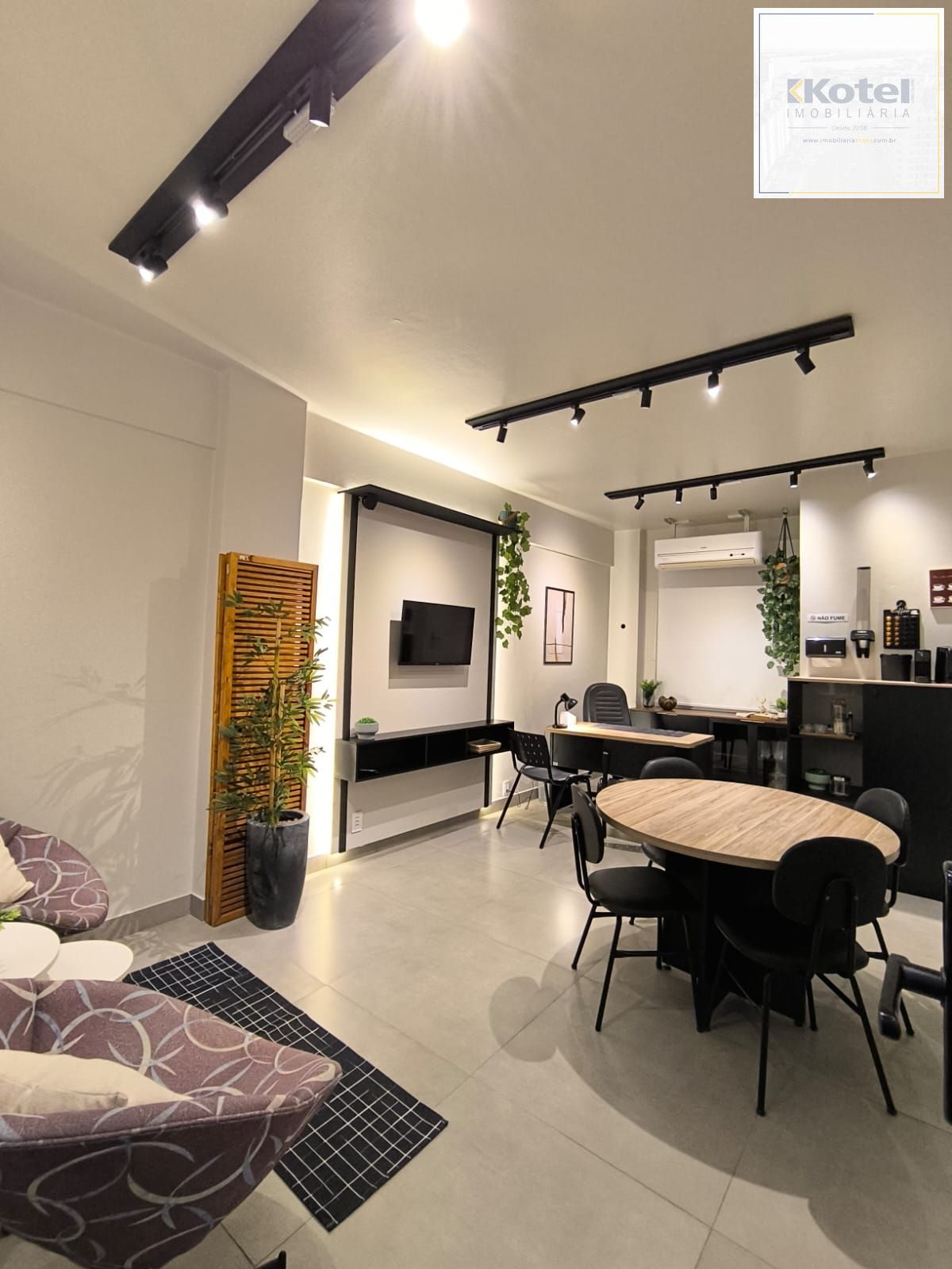 Sala Comercial com vista para o Guaíba