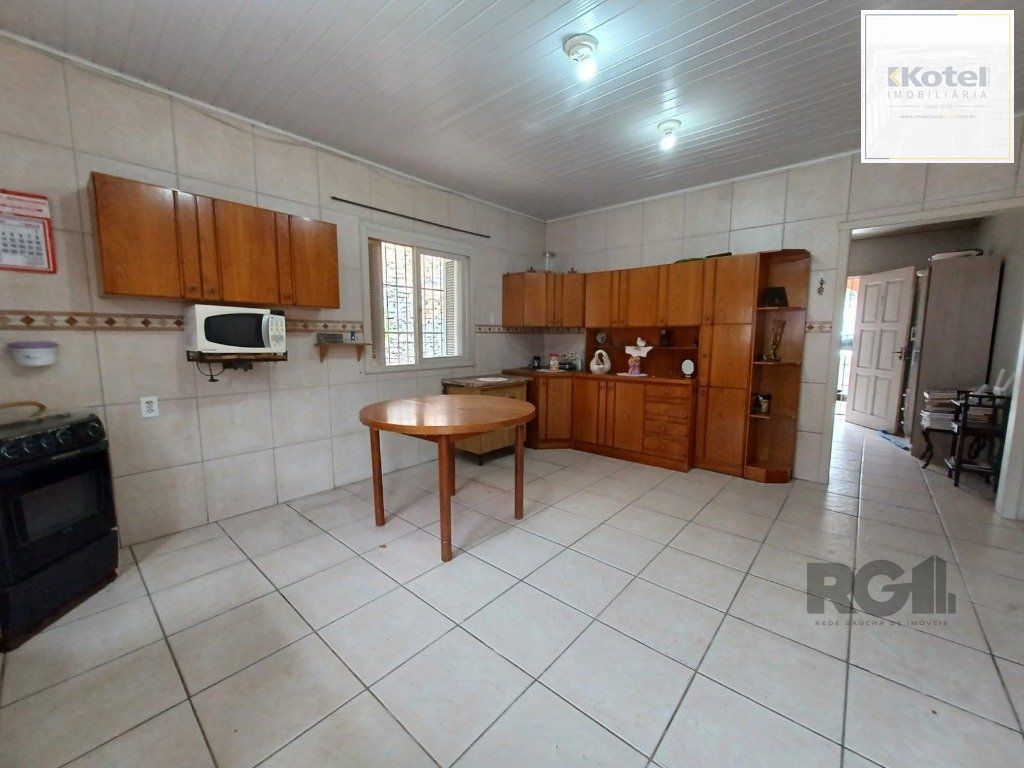 Casa térrea com edícula aos fundos — foto 2