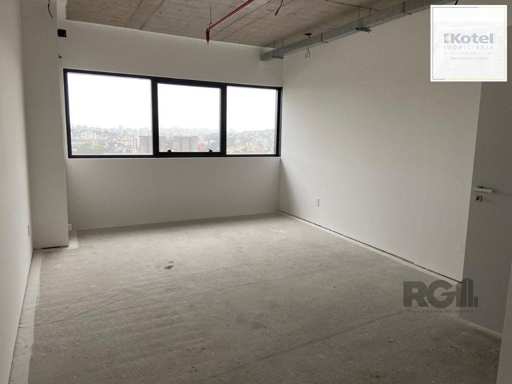 Sala Comercial à venda, 30m², Glória - Porto Alegre — foto 2