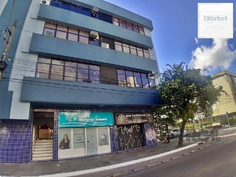 Conjunto de Salas na Rua Érico Veríssimo