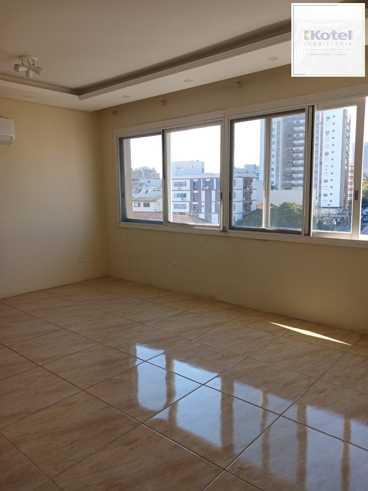Apartamento três dormitórios ( uma suíte) panorâmico — foto 2