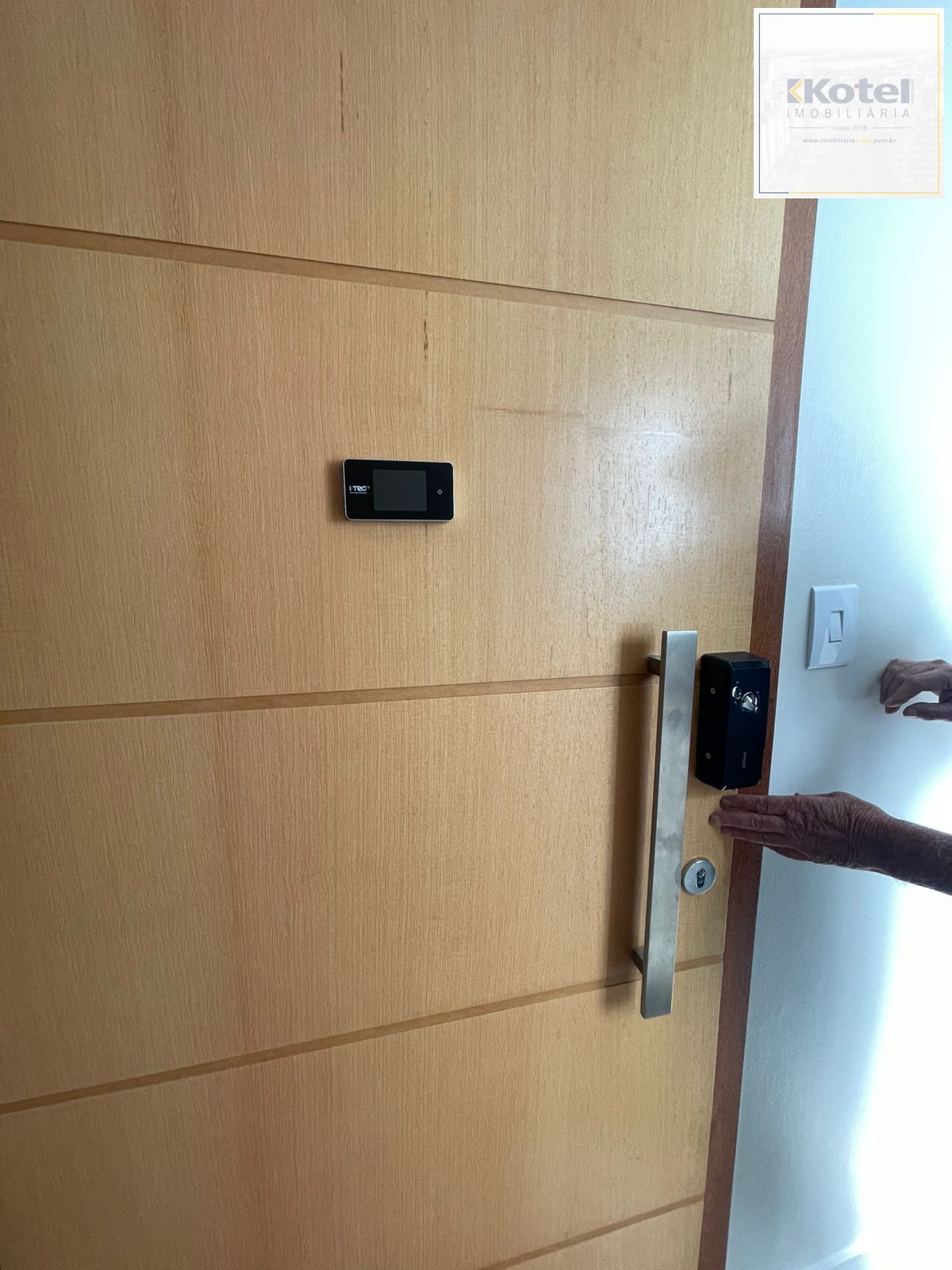 Apartamento Garden 1 dormitório prox Shopping Praia de Belas