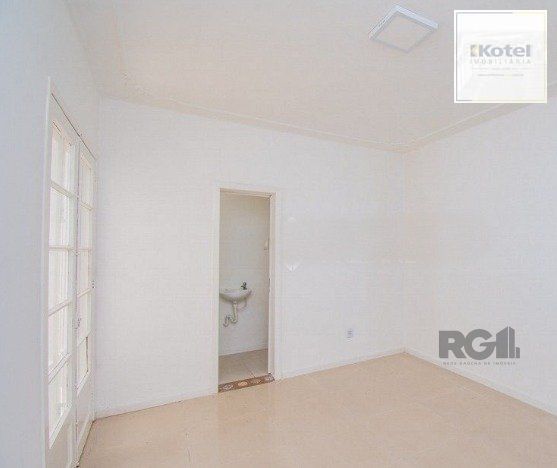 APARTAMENTO  JK -  1 dormitório - 22,00 m² - MENINO DEUS