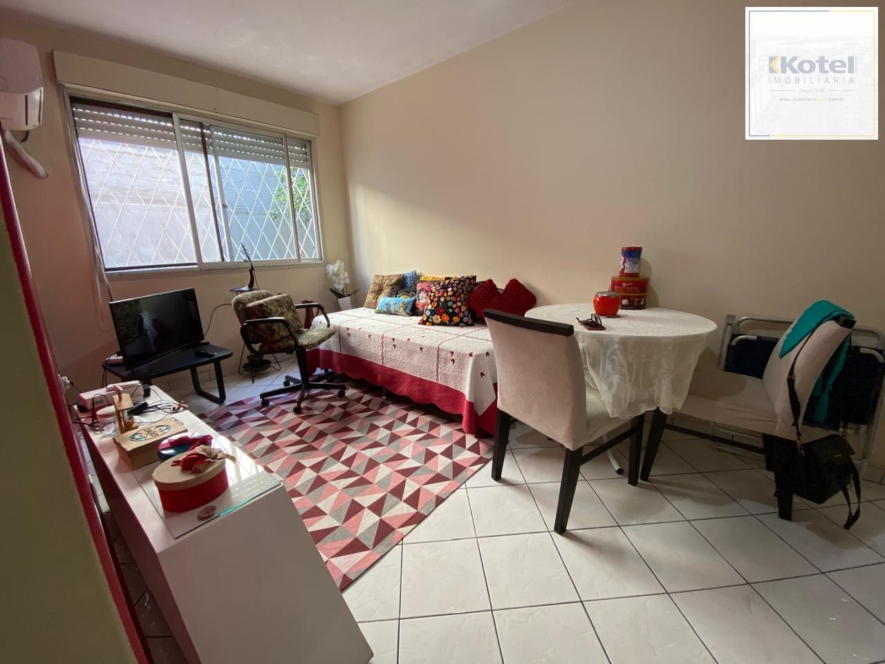 Apartamento 74m², 3 dormitórios no Cristal — foto 2
