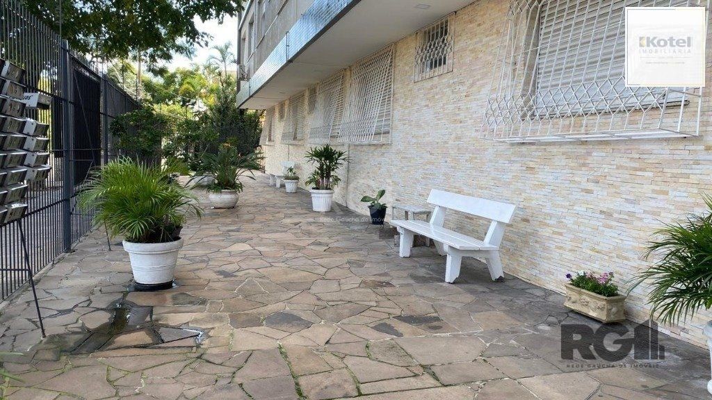 APARTAMENTO DE 1 DORMITÓRIO, 41,69 MTS PRIVATIVOS NO BAIRRO PRAIA DE BELAS — foto 2