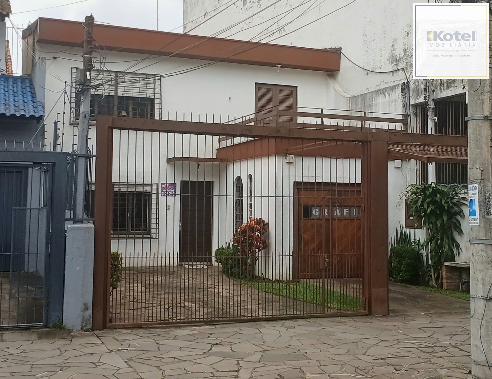 Casa com amplo pátio
