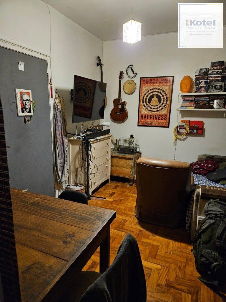 APARTAMENTO  JK -  1 dormitório -  35,22 m² - MENINO DEUS