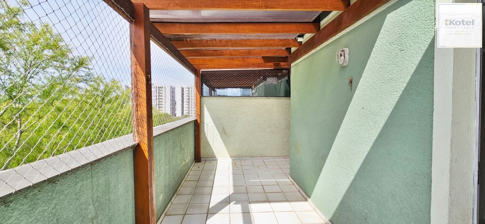 Cobertura em Canoas com vista panorâmica e 3 dormitórios