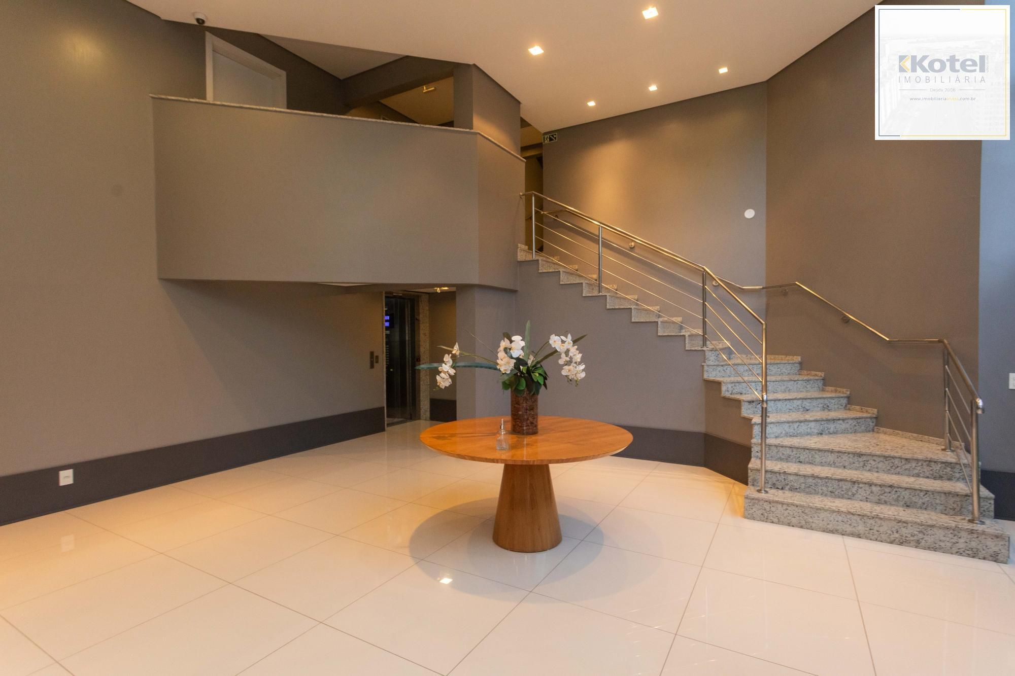 Apartamento com 207 m2 no Rio Branco com 3 vagas — foto 2