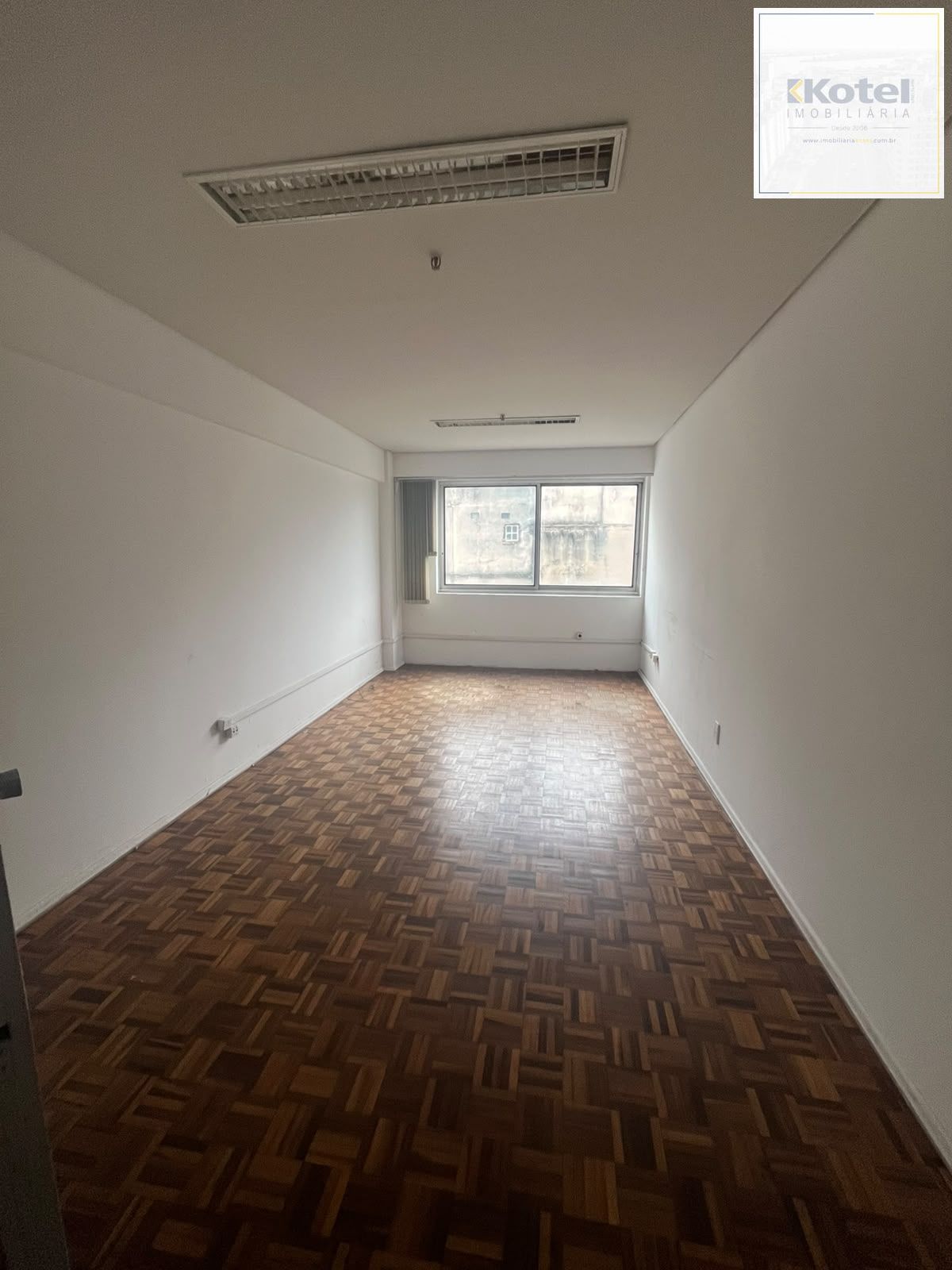 Sala Comercial, 2 salas, à venda, 54 m², Centro Histórico - Porto Alegre — foto 2