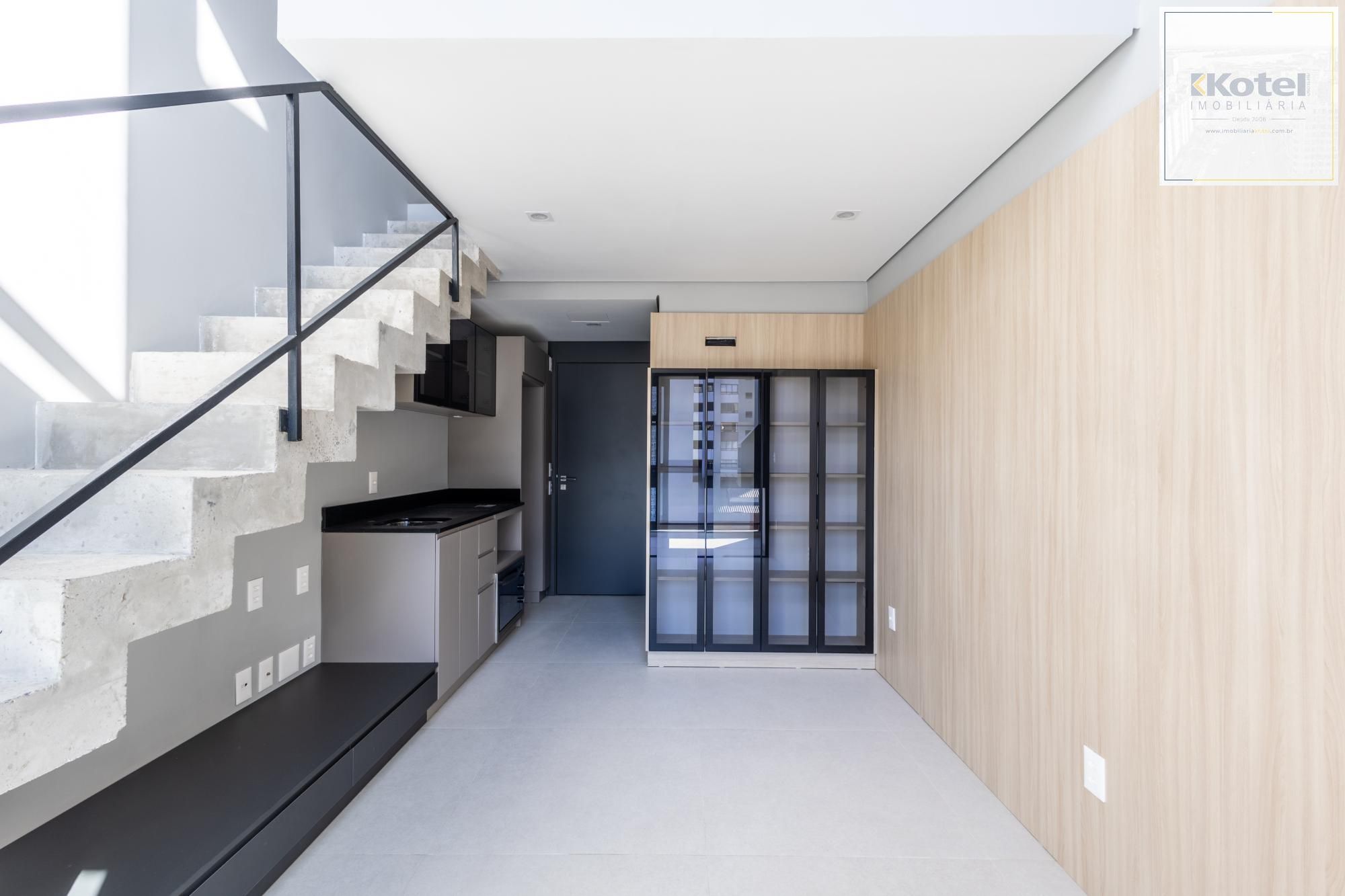 1 dormitório duplex | Bom Fim | Semi mobiliado
