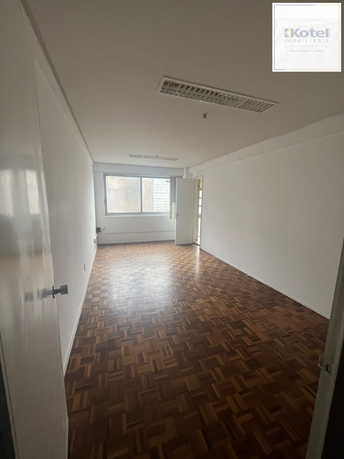 Sala Comercial, 2 salas, à venda, 54 m², Centro Histórico - Porto Alegre — foto 3