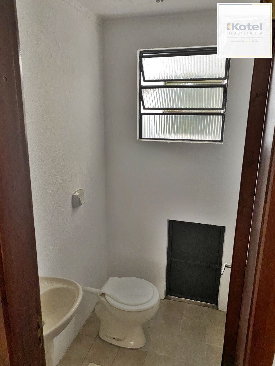 Sala Comercial perto do Carrefour e Assis Brasil