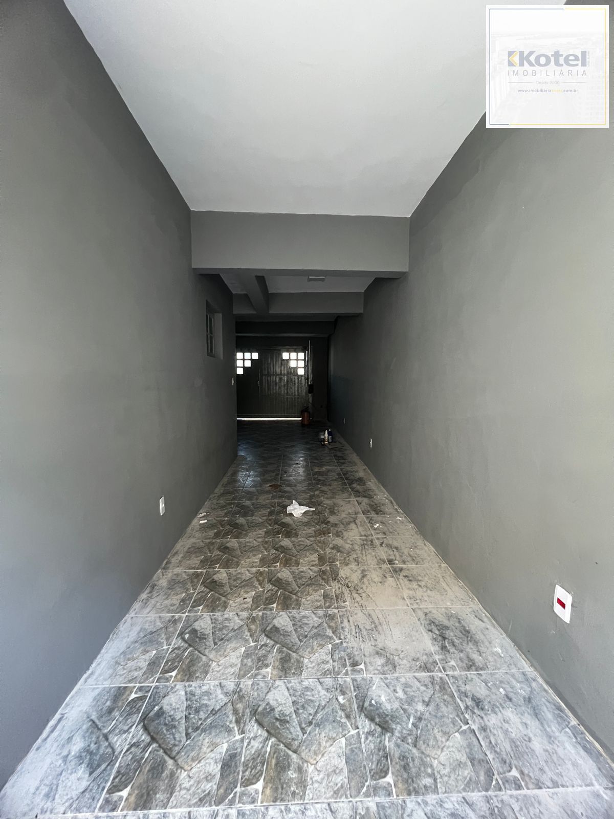 Casa à venda com 215m² na Hípica, 3 quartos sendo 1 suíte e 2 vagas — foto 4