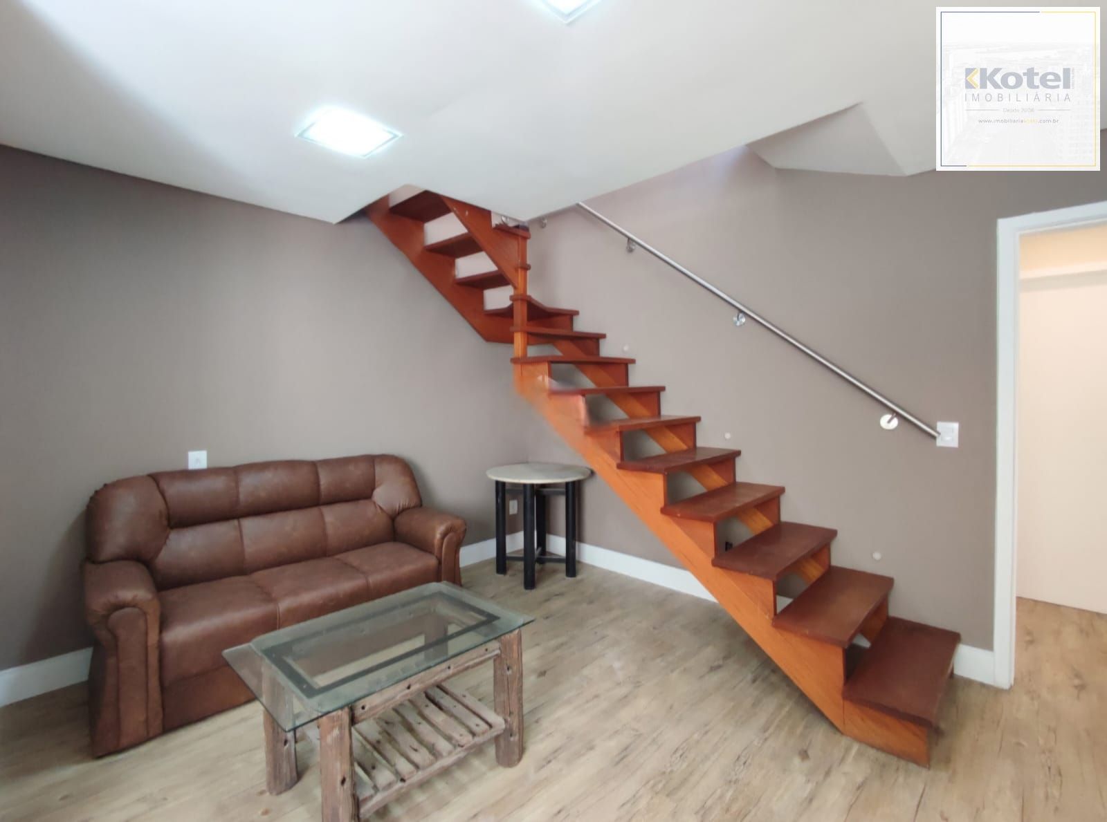 Cobertura Duplex Reformada com 115m² no Bairro Auxiliadora — foto 2