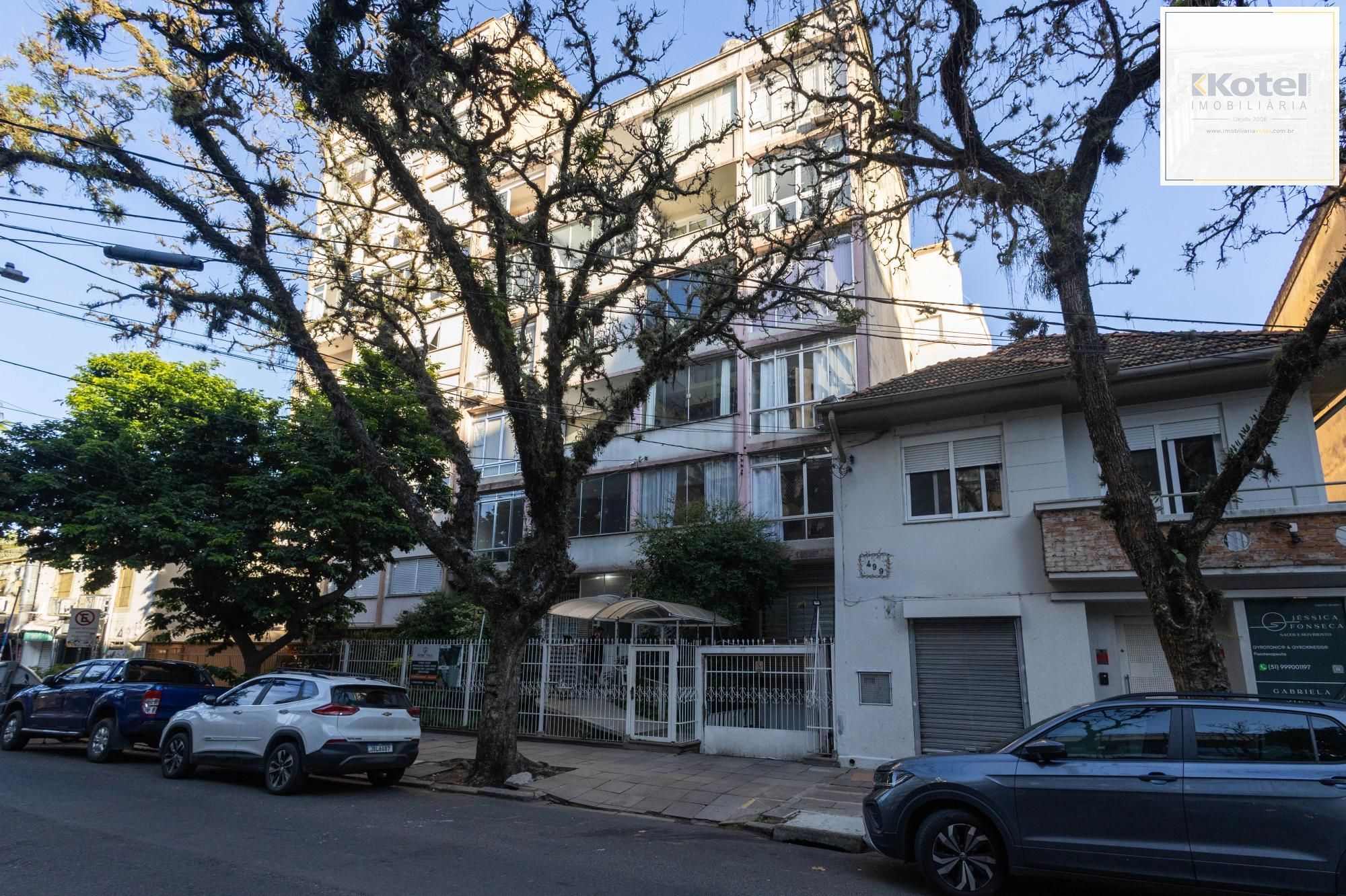 Apartamento totalmente reformado de 140m2 com vaga no Bom Fim