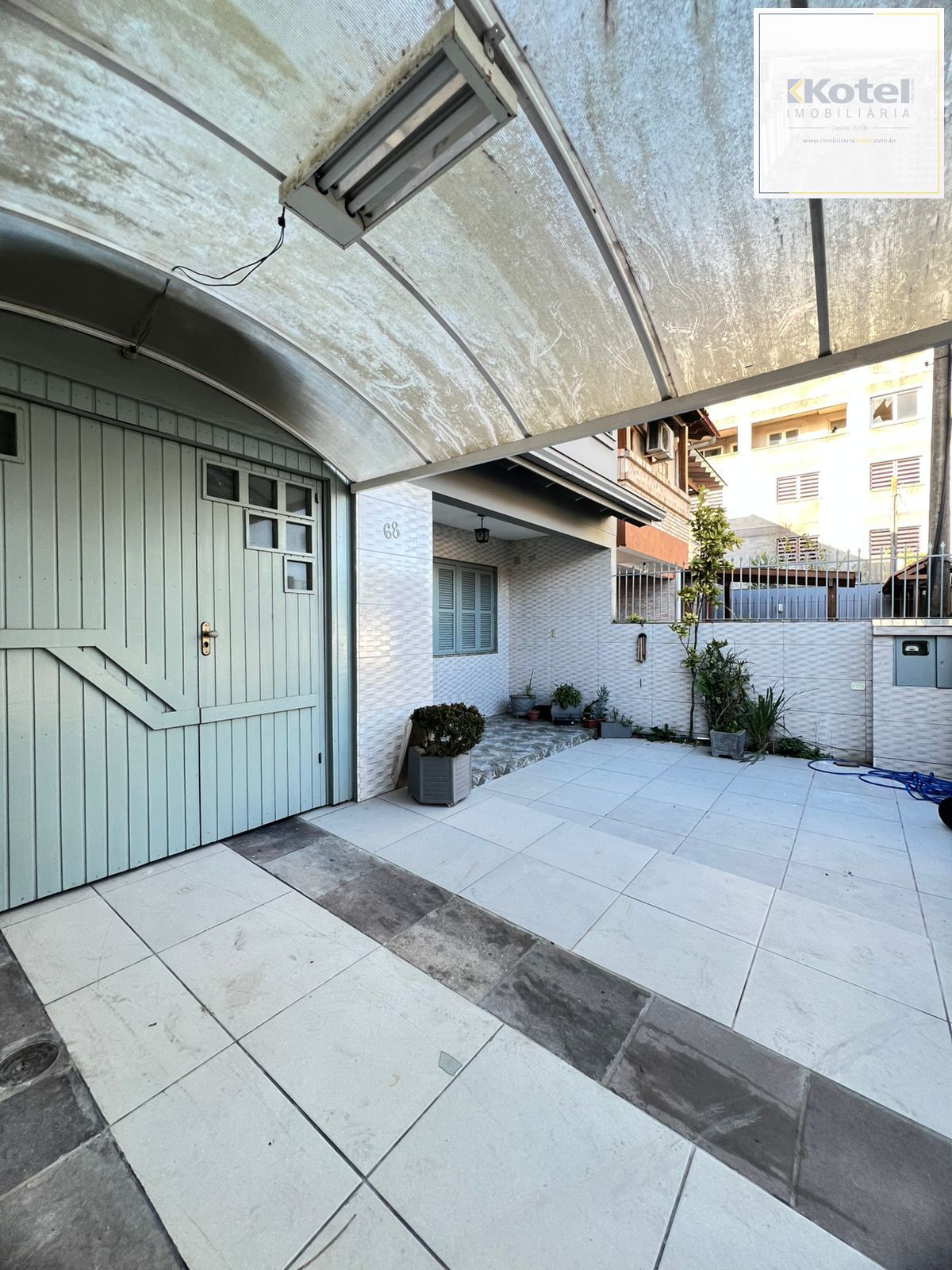 Casa à venda com 215m² na Hípica, 3 quartos sendo 1 suíte e 2 vagas — foto 3