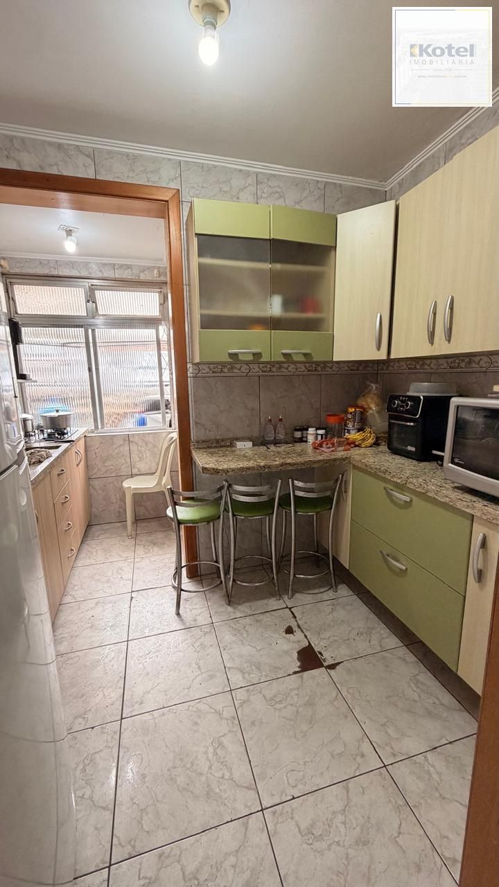 Apartamento de 3 dormitórios, localizado na Rua Marechal Mesquita. — foto 4