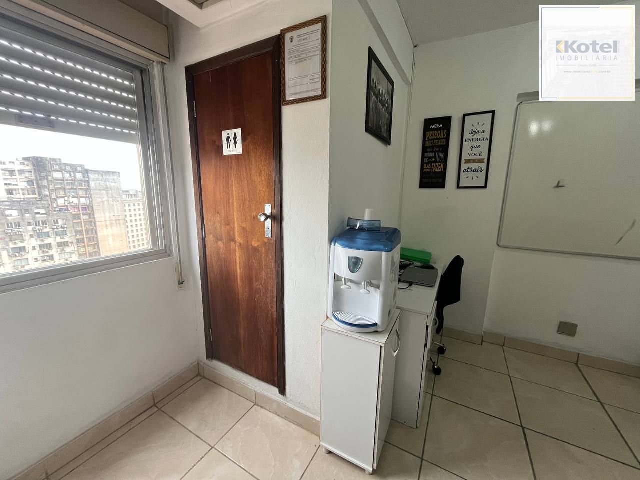 Sala comercial à venda – Andar alto, ótima vista