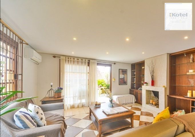 Casa 3 quartos à venda, 210m², Jardim Isabel - Porto Alegre