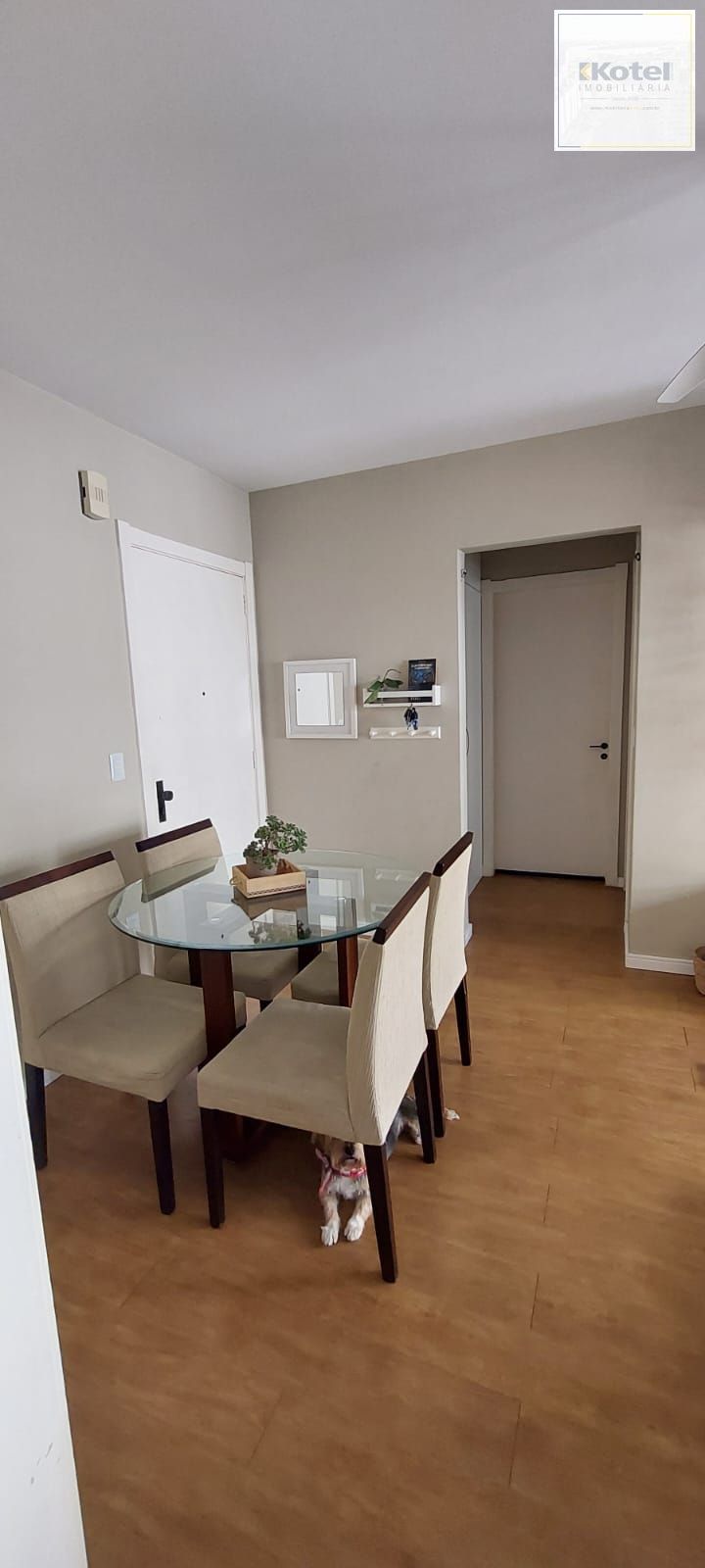 1 DORMITORIO SEMIMOBILIADO 54,69M²
