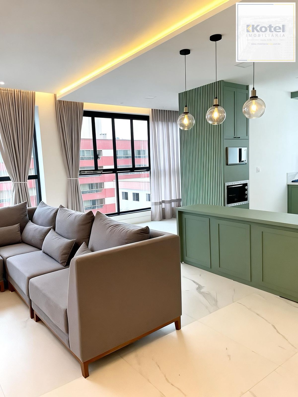 LUXO NA QUADRA DO MAR EM MEIA PRAIA ITAPEMA: 127m² MOBILIADO COM 3 SUÍTES E 3 VAGAS — foto 4