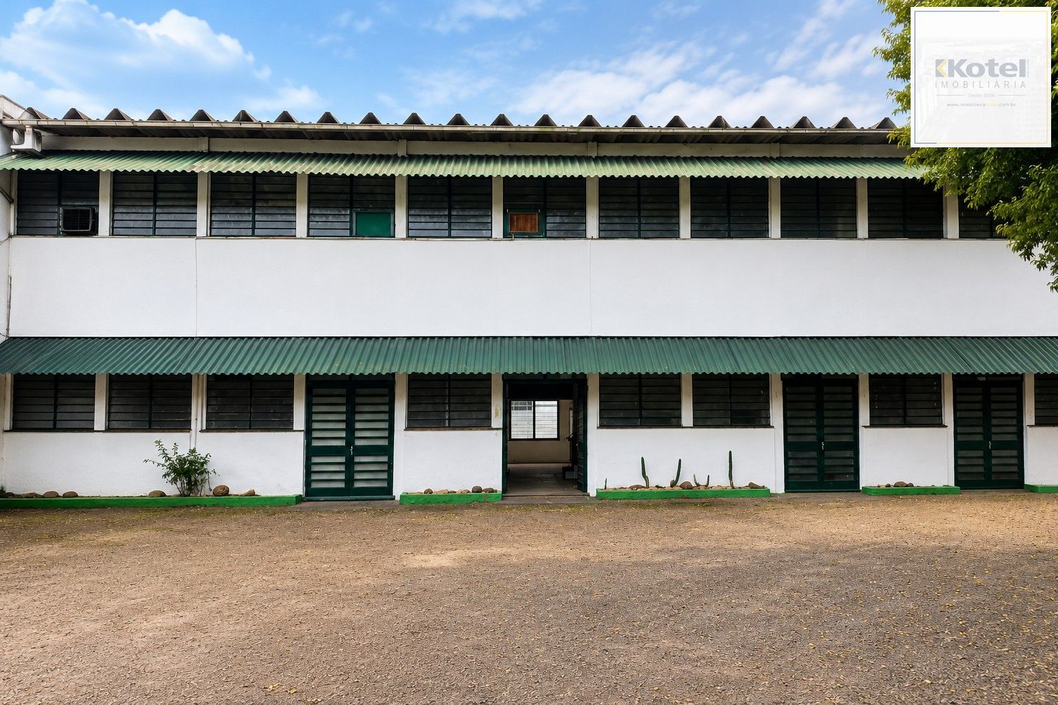 Galpão, à venda, 867 m², Anchieta - Porto Alegre — foto 2
