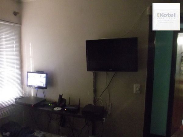 Casa com 03 quartos em terreno de 13:20 x 7501, no bairro Medianeira — foto 2