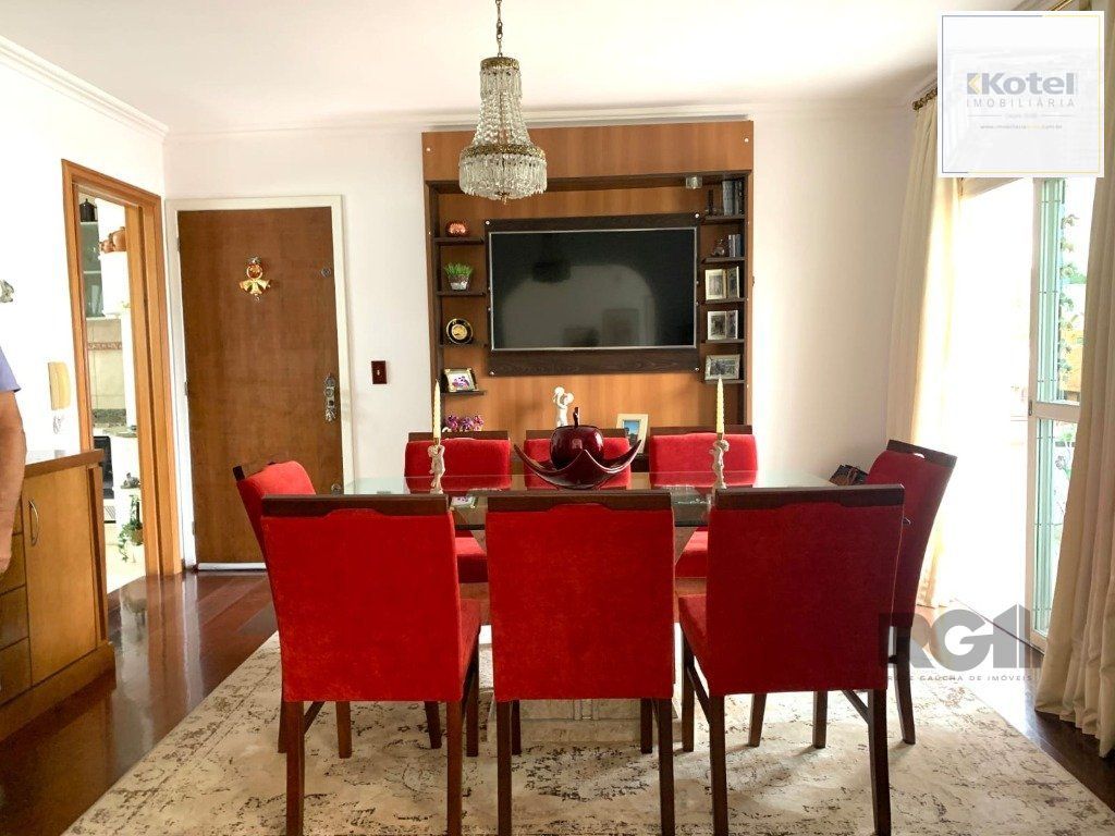 apartamento de 3 dormitórios , transformado em 2 com fácil reversão,  Living  para dois ambientes, com sacada fechada. — foto 4